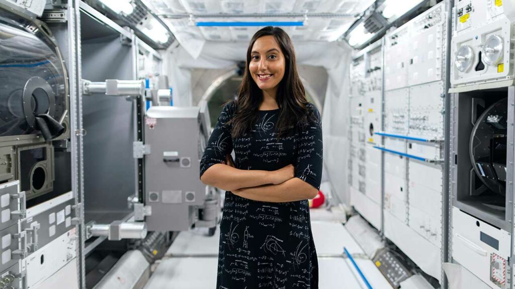 Conducting Research on the ISS - ISS National Lab