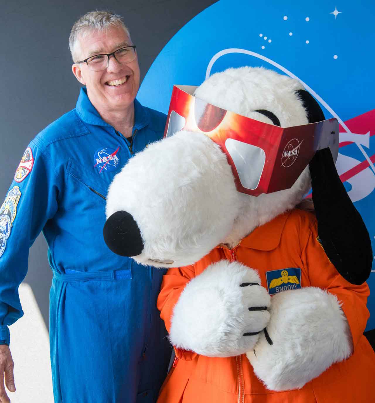 NAS astronaut Stephen Bowen and Snoopy