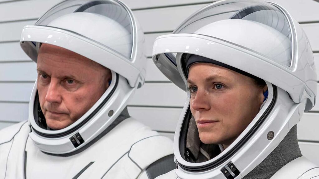 NASA astronauts Mike Fincke (left) and Zena Cardman are the pilot and commander of NASA's SpaceX Crew-11 mission.
