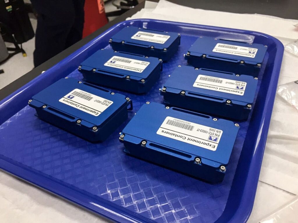 Picture of KEU-RO experiment units