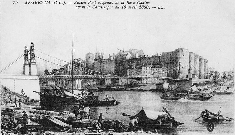 The Basse-Chaîne Bridge prior to its collapse in April of 1850.