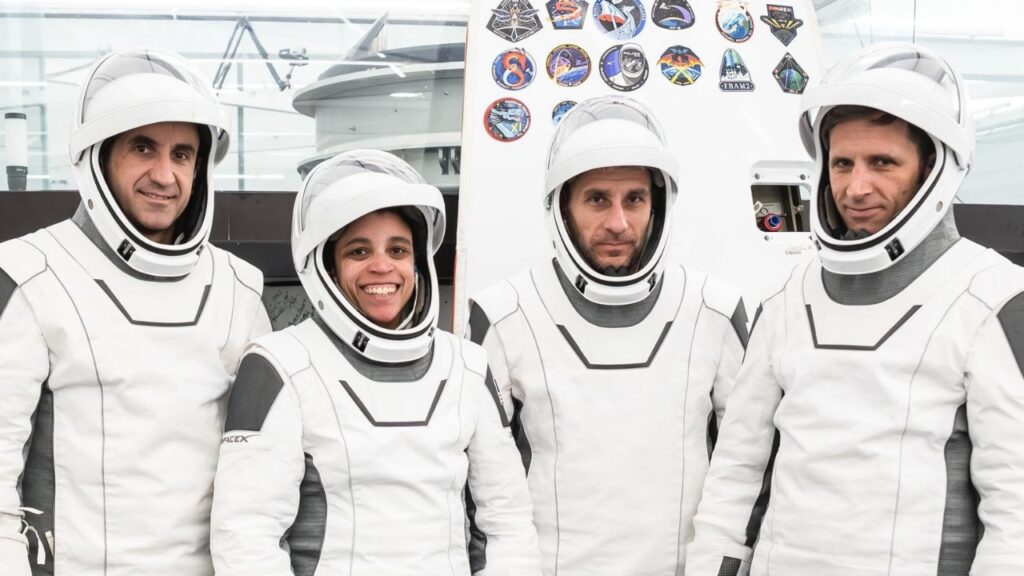 The SpaceX Crew-13 members pose for a portrait in their pressure suits during a preflight training session. From L to R: Roscosmos Sergey Teteryatnikov, NASA astronauts Jessica Watkins and Luke Delaney, and CSA (Canadian Space Agency) astronaut Joshua Kutryk.